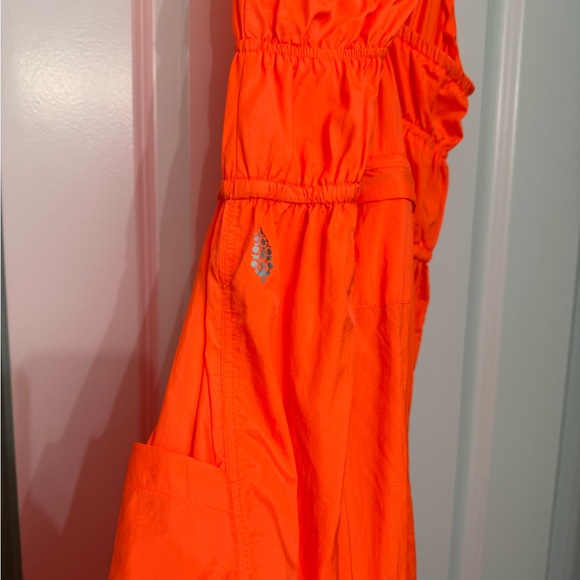 Free People movement Tropic sport one piece
Lightweight jumpsuit
Never worn - Picture 14 of 14